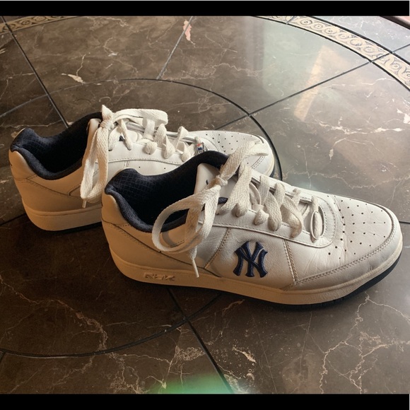 Reebok Other - Authentic Rbk MLB Men’s Yankee Sneakers